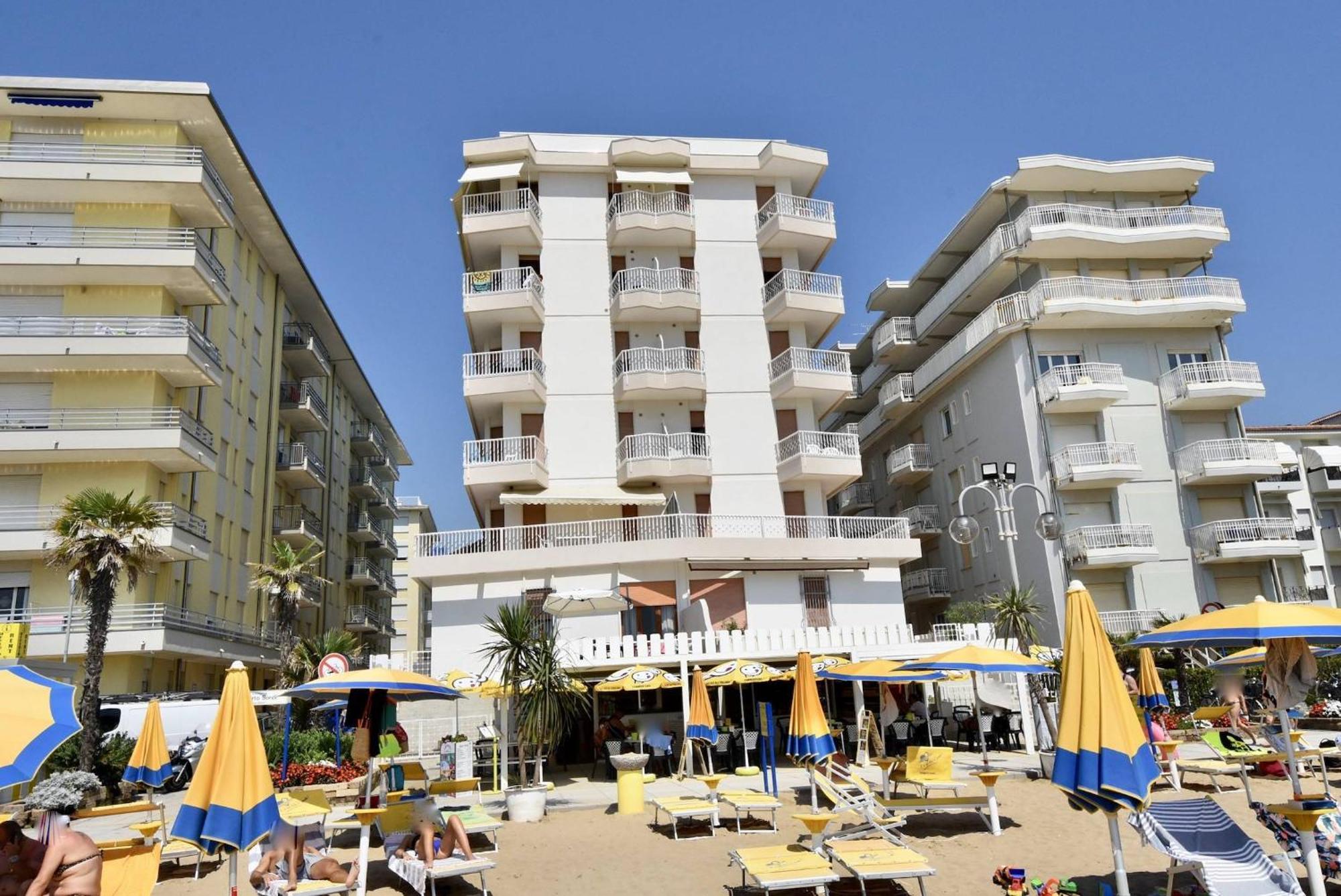 Condominio Union -Walterigato Apartments- Solo Per Famiglie- Lido di Jesolo Exterior photo